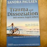 Psychologie Bücher für Neue Blickwinkel: Trauma Dissoziation Ego State