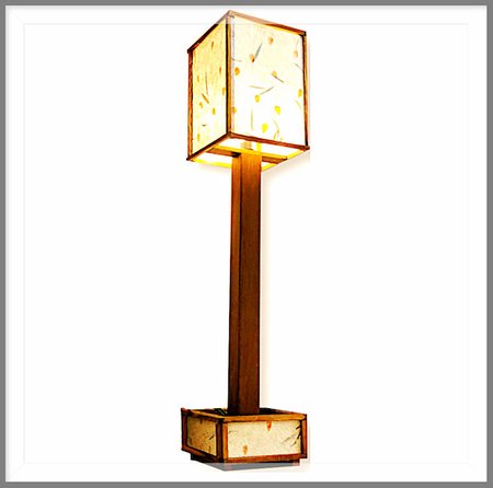Kreative Holzstehlampe mit zarten Lampenschirm - Dekorative Lampendesigns von KreaFreiKunst