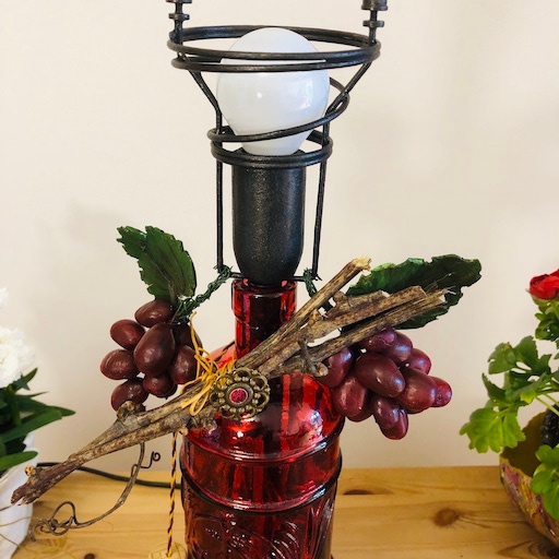 Exklusive Tischlampe Thema Wein - Kreative EInrichtung KreaFreiKunst
